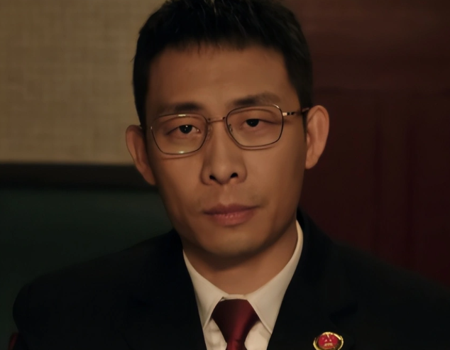 新华社官宣，胡歌张颂文主演，这部大咖云集的短剧熬夜也要追
