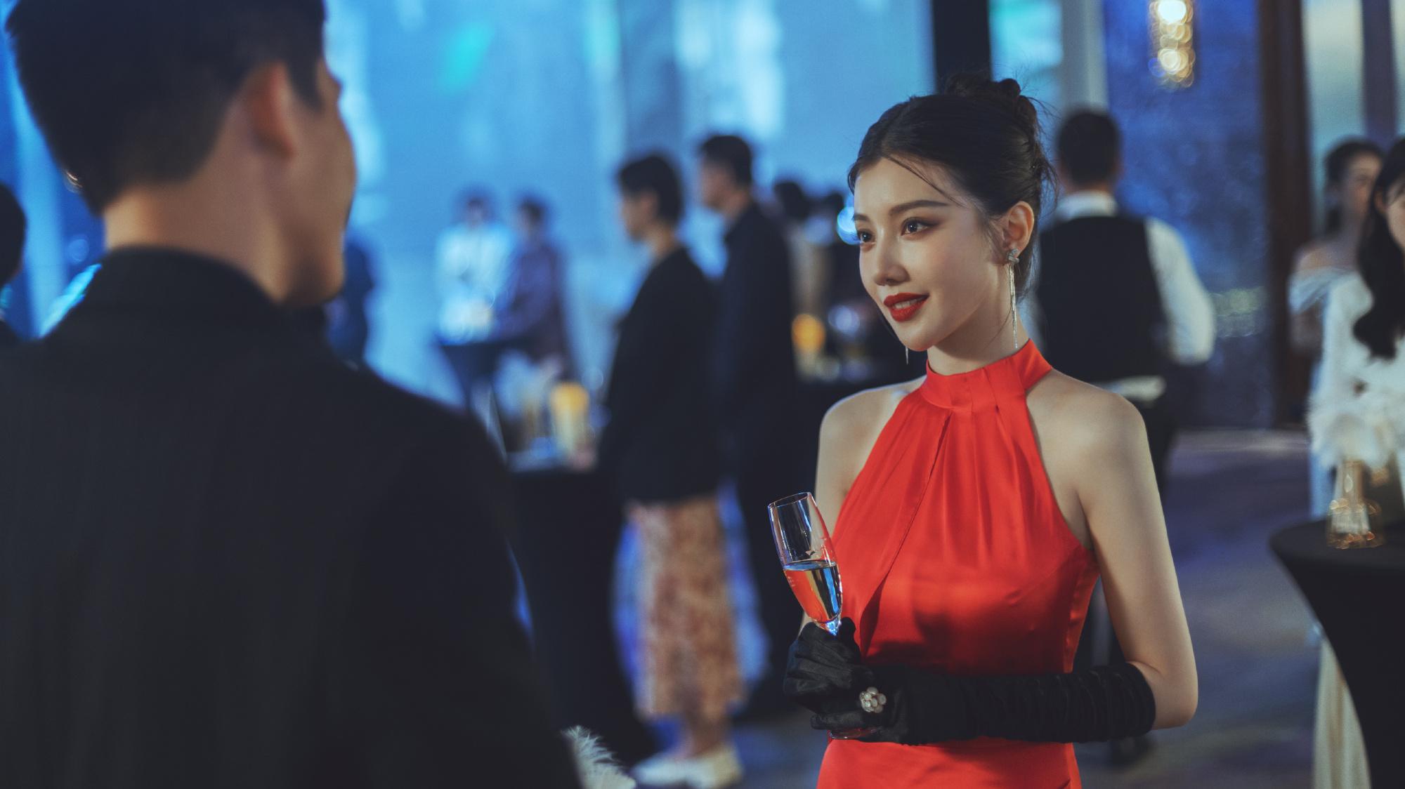 《完美的救赎》：赵倩“疯批感” 拉满，王鹤润“焊死恶女赛道”