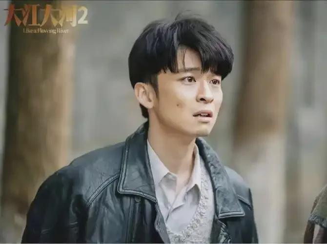 《淬火年代》杨巡为何改成了林岳？朱雨辰比董子健更适合反派角色