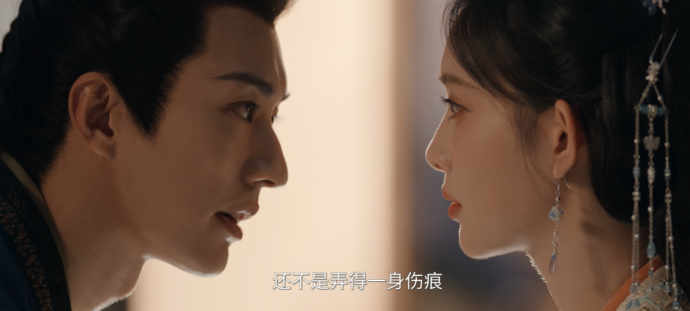《书卷一梦》《桃花映江山》各看4集，一个想弃剧，一个很癫