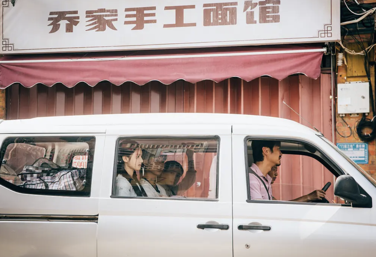 看完3集《焕羽 》，我难掩激动心情，青春悬疑剧又有新天花板了