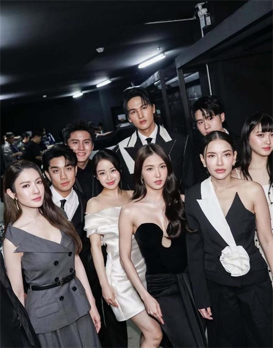 1台新剧推介会众星云集，Aom、Aff、Vill、Kem、Moonkda都来了